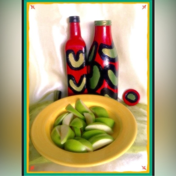Hand Crafted Green Apple Slices Gypsy Bottles Set - Picture 6 of 8